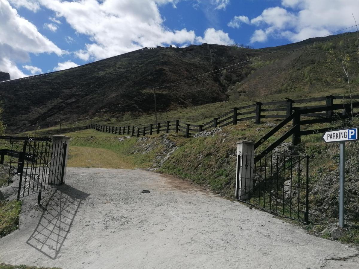 Alojamiento Rural El Refugio Tudanca Bagian luar foto